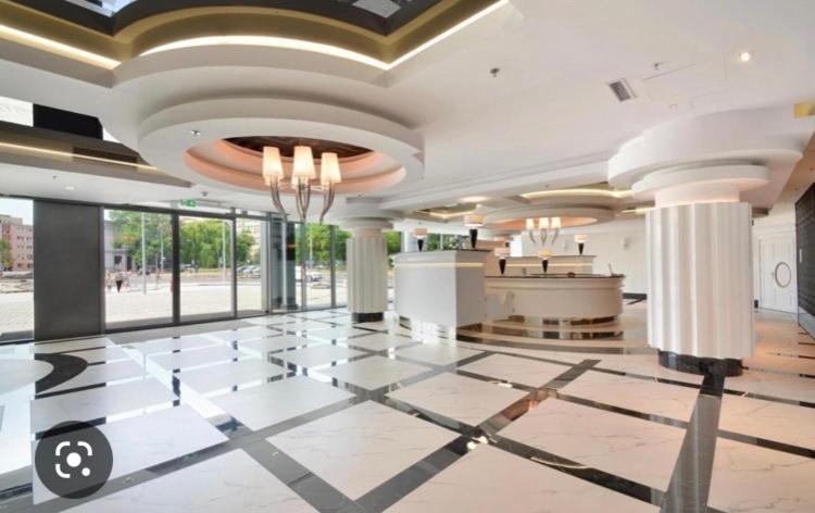 Hanza Tower Lux Jacusi & Sauna & Pool Apartament